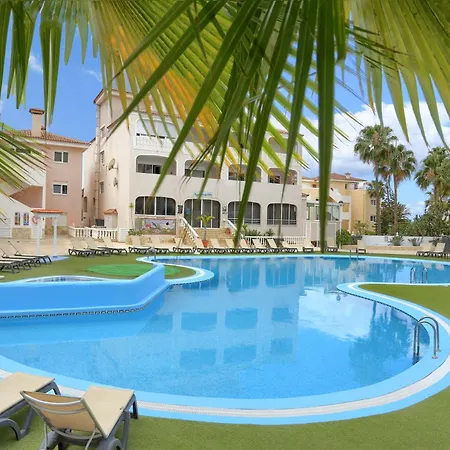 Atlantic Breeze, Bright Big Terrace, Pool, Wifi 아파트